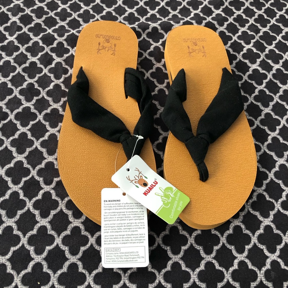 KuaiLu Flip Flops Womens Arch Support Cushion Black Sandals Summer Walking Ff13